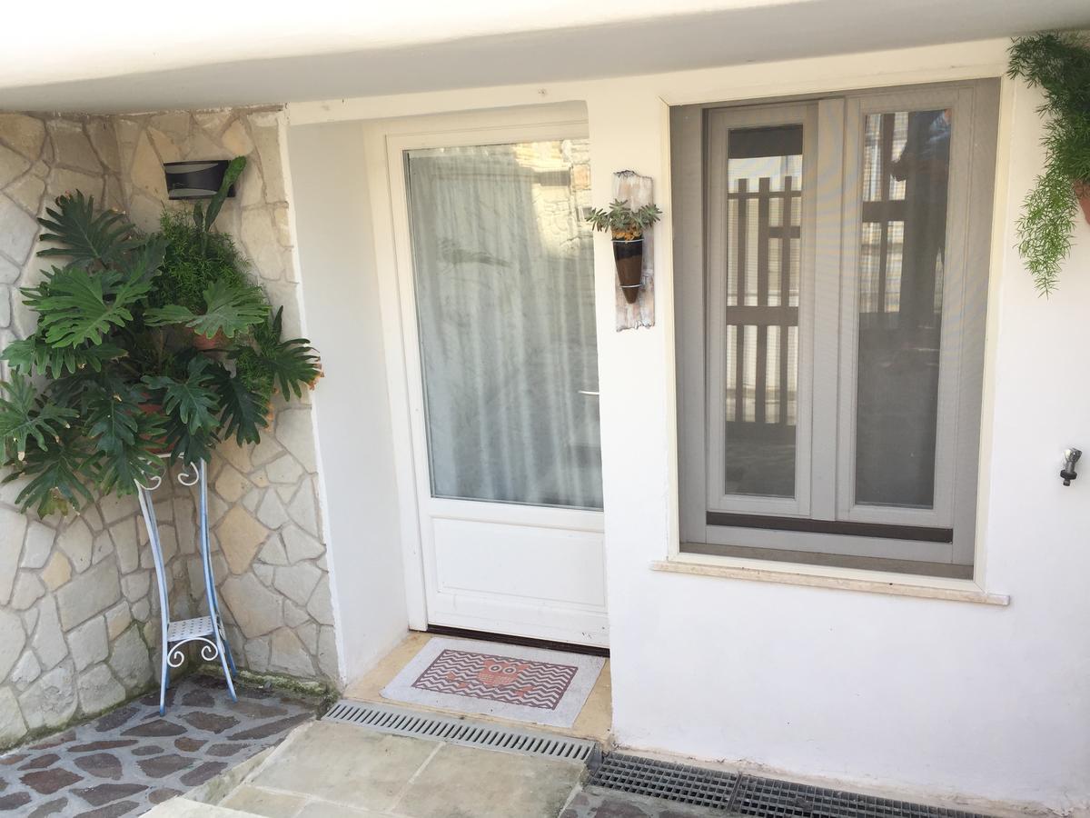 Casa Vacanza Zia Dani 카스트로 외부 사진
